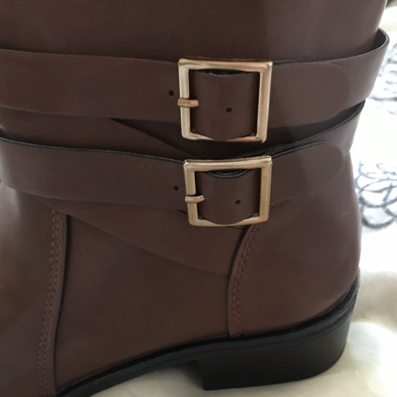 Memory foam Cognac tall boots - Picture 4 of 6